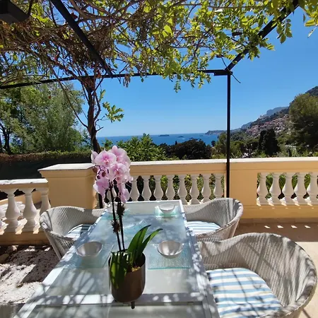 Maison Avec Splendide Vue Et Monaco 5 Minutes Des Plages *